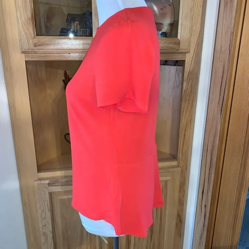 Michael Kors Short Sleeve Peplum Back Top Sz XS-FITS SIZE 6 Perfectly!